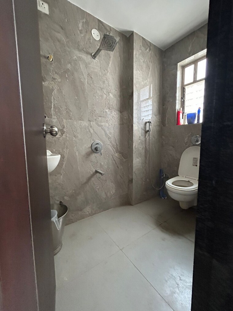 Bathroom, vrindavan-residency-warje 2 Bedroom 1008 Sq.Ft. Apartment In Warje Pune 8826691