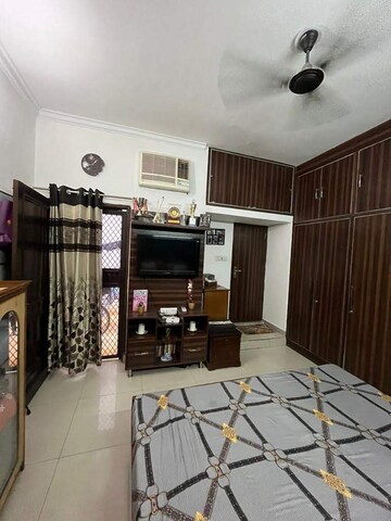 Bedroom in 2 BHK Builder Floor at Rajouri Garden – for Rent