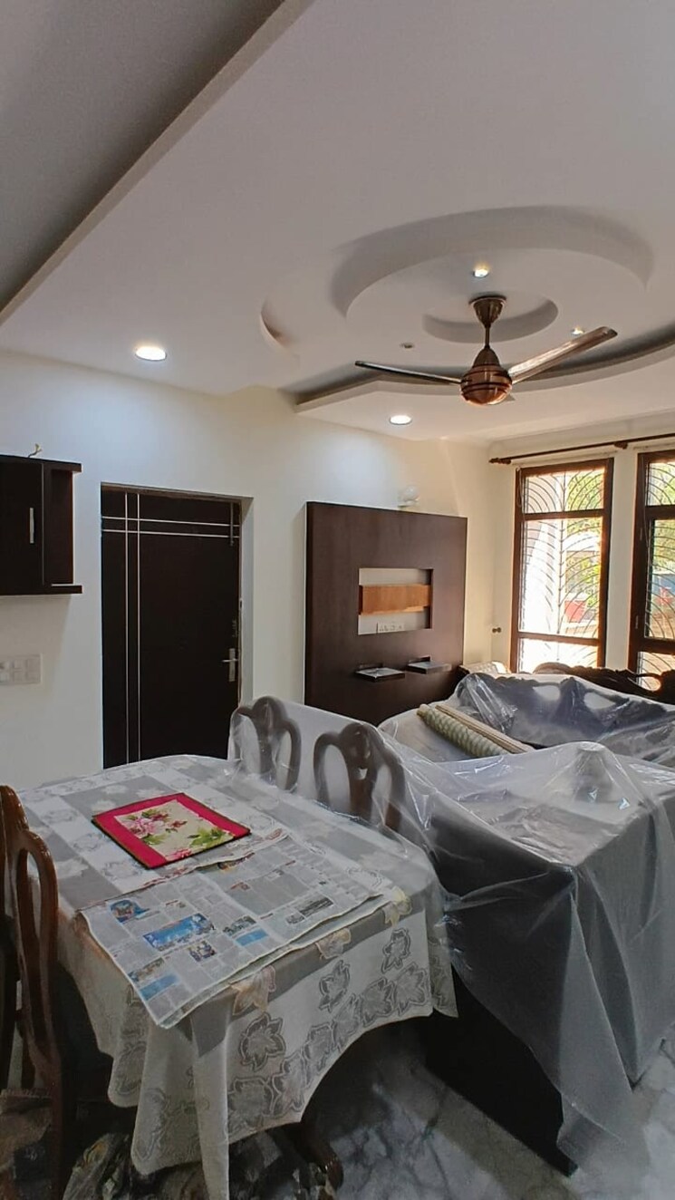 Bedroom, ss-southend-floors 3 Bedroom 1800 Sq.Ft. Builder Floor In South City 2 Gurgaon 8826710