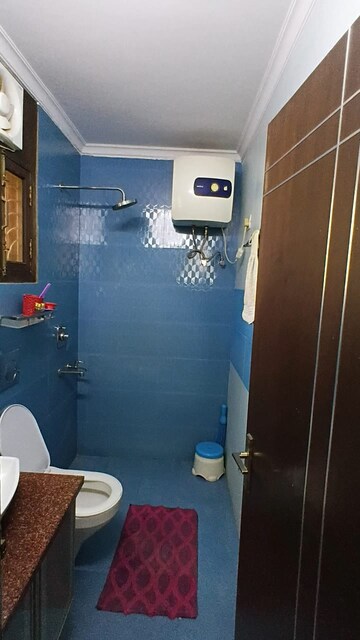 Bathroom in 3 BHK Builder Floor at SS Southend Floors, South City 2 – for Rent