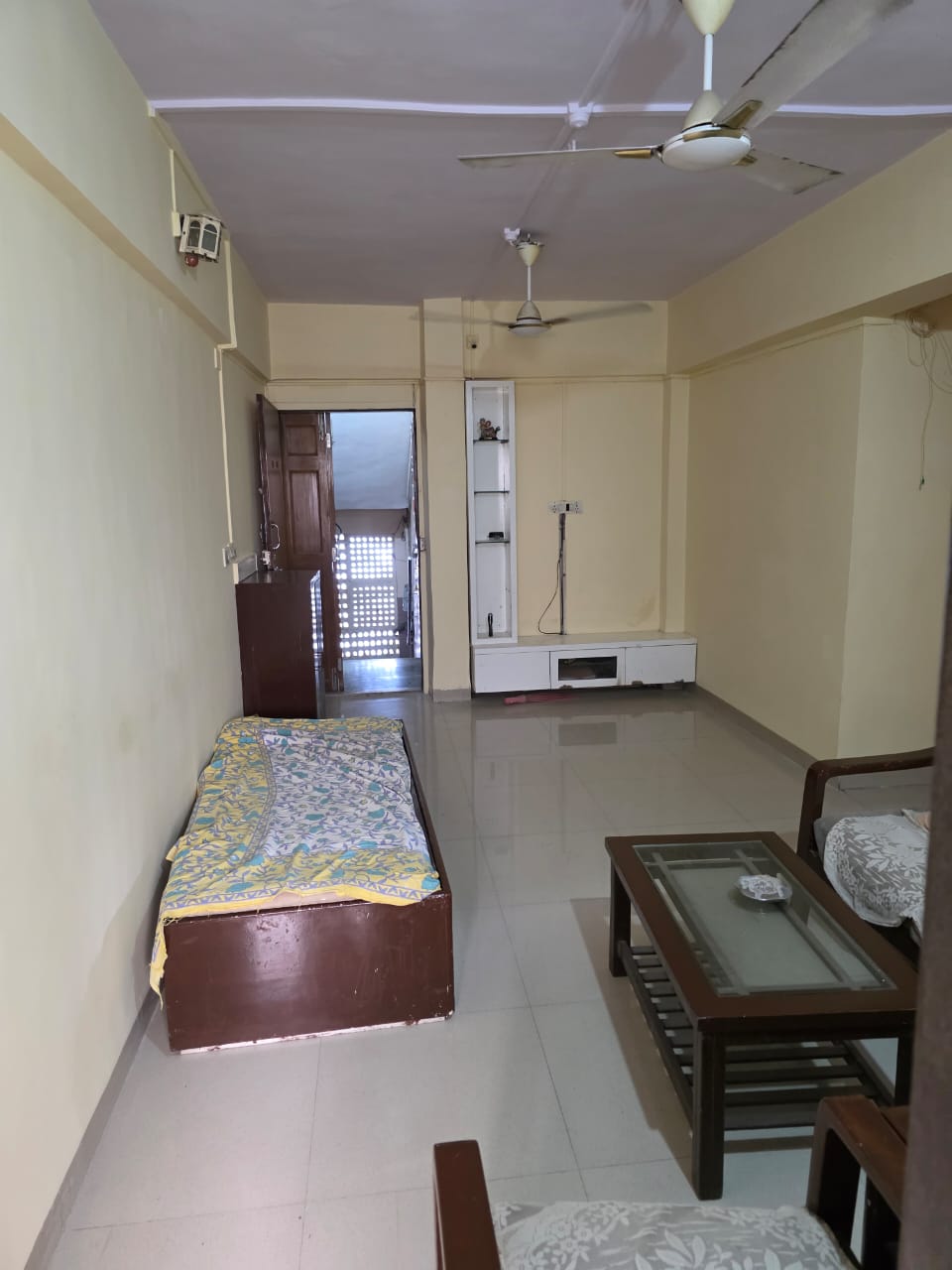 3 BHK Apartment For Rent in Kanchan - Mrig Apartment