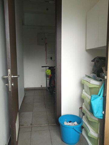 Building Lobby in 3.5 BHK Apartment at Shapoorji Pallonji Vicinia, Powai – for Rent