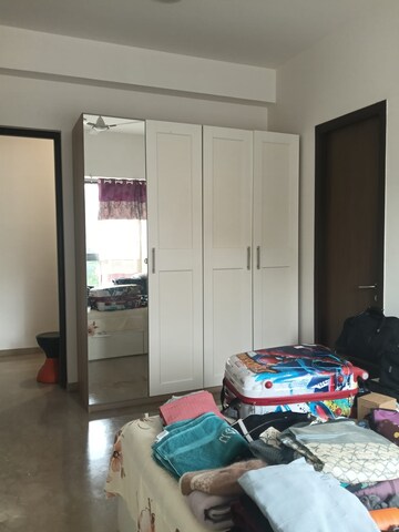 Parking in 3.5 BHK Apartment at Shapoorji Pallonji Vicinia, Powai – for Rent