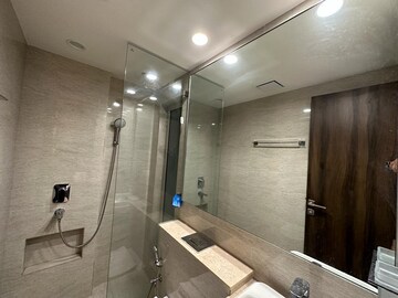Furnished Amenities in 1 BHK Apartment at Hiranandani Regent Hill, Powai – for Rent