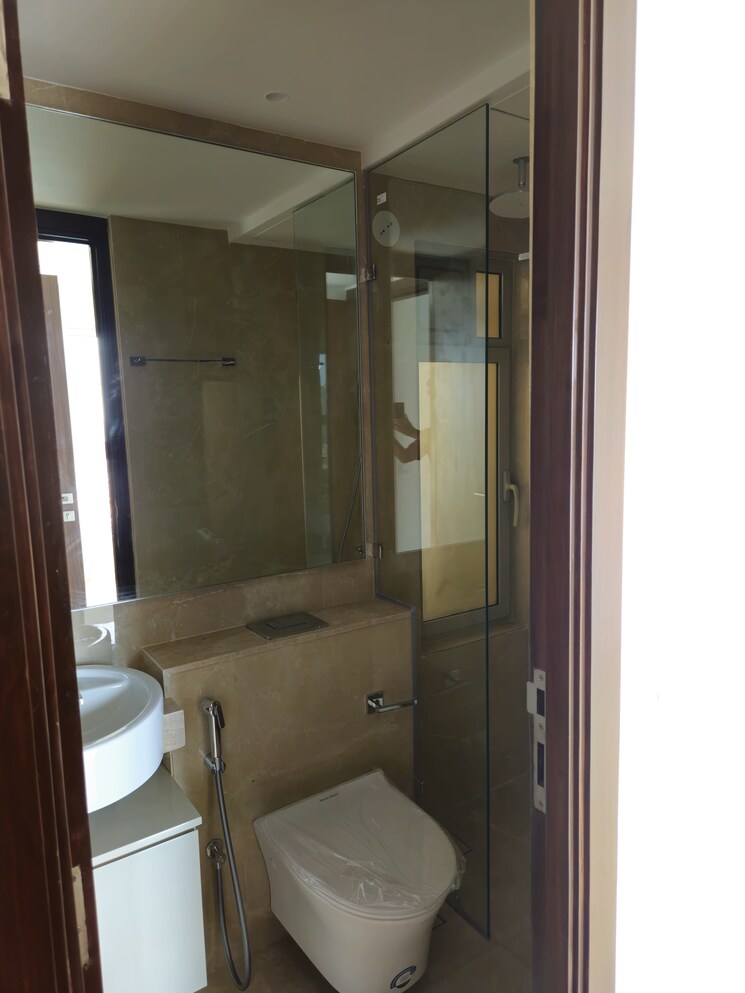 Bathroom, hiranandani-highland 1 Bedroom 377 Sq.Ft. Apartment In Powai Mumbai 8826734