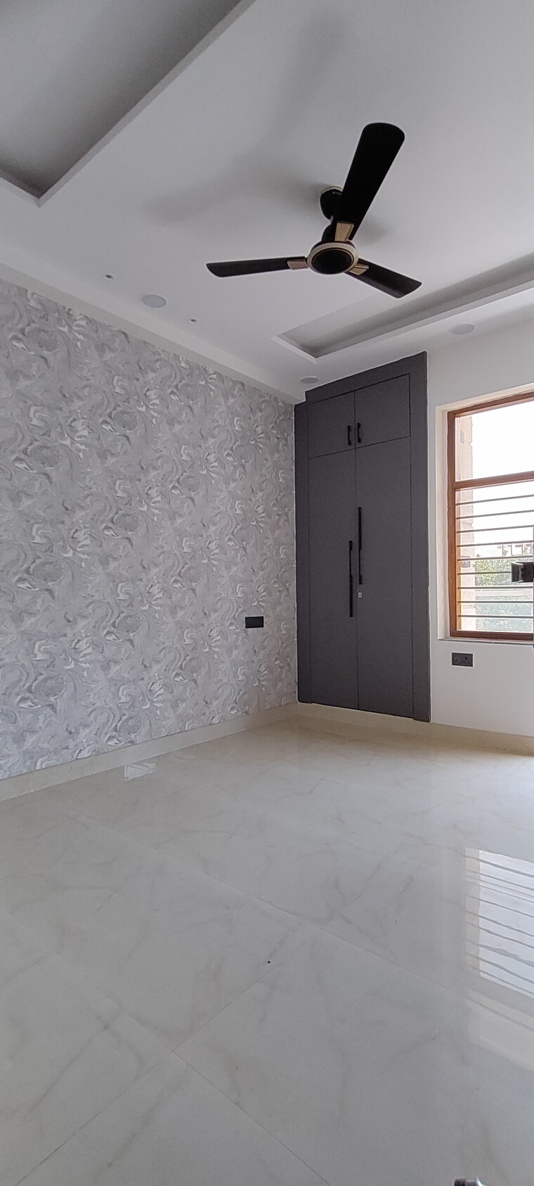 Room, puri-kohinoor 3 Bedroom 146 Sq.Yd. Builder Floor In Sector 89 Faridabad 8826743