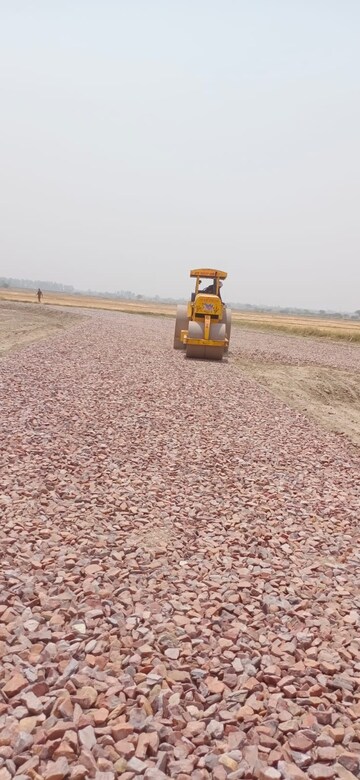  Plot For Sale in Jewar