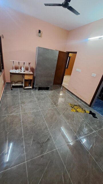 Furnished Amenities in 3 BHK Independent House at Indiranagar – for Rent
