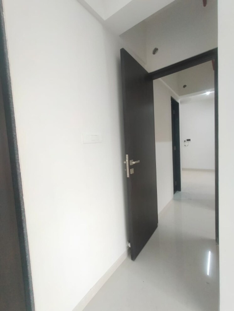 Room, kolte-patil-vaayu 1 Bedroom 442 Sq.Ft. Apartment In Dahisar West Mumbai 8826777