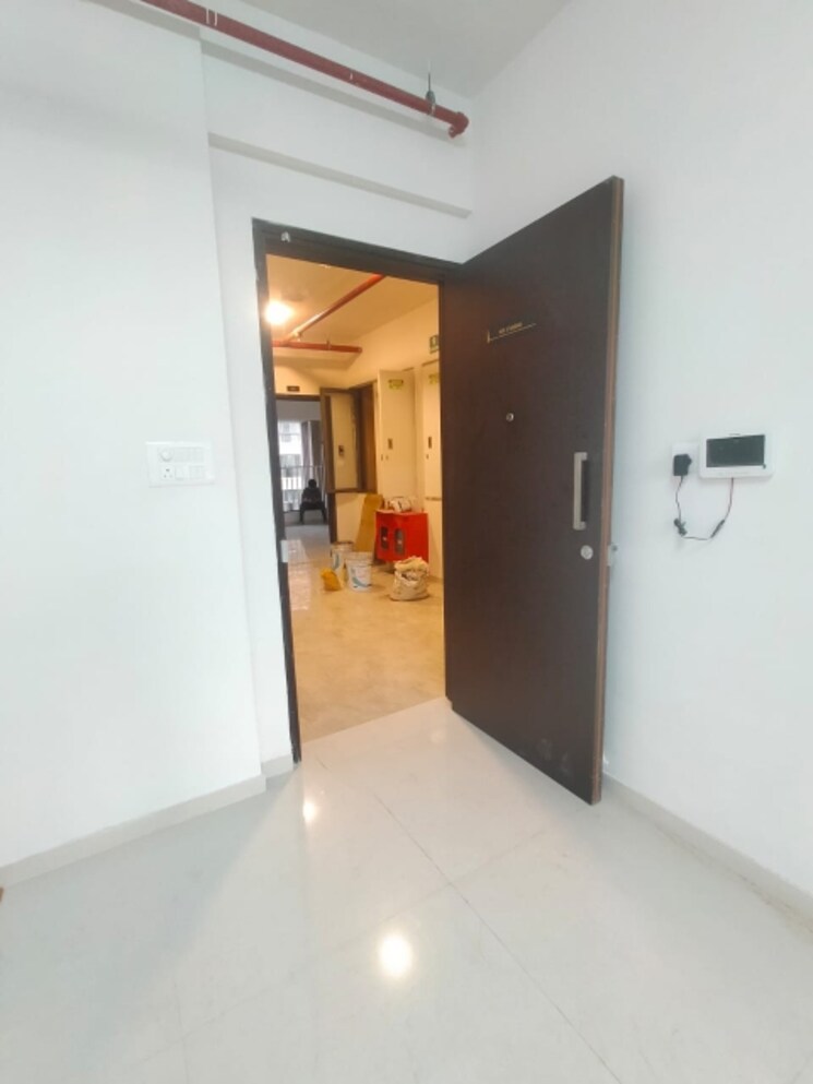 Room, kolte-patil-vaayu 1 Bedroom 442 Sq.Ft. Apartment In Dahisar West Mumbai 8826777