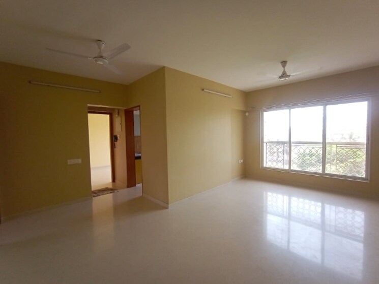Room, mandpeshwar-industrial-estate 1 Bedroom 420 Sq.Ft. Apartment In Borivali West Mumbai 8826820