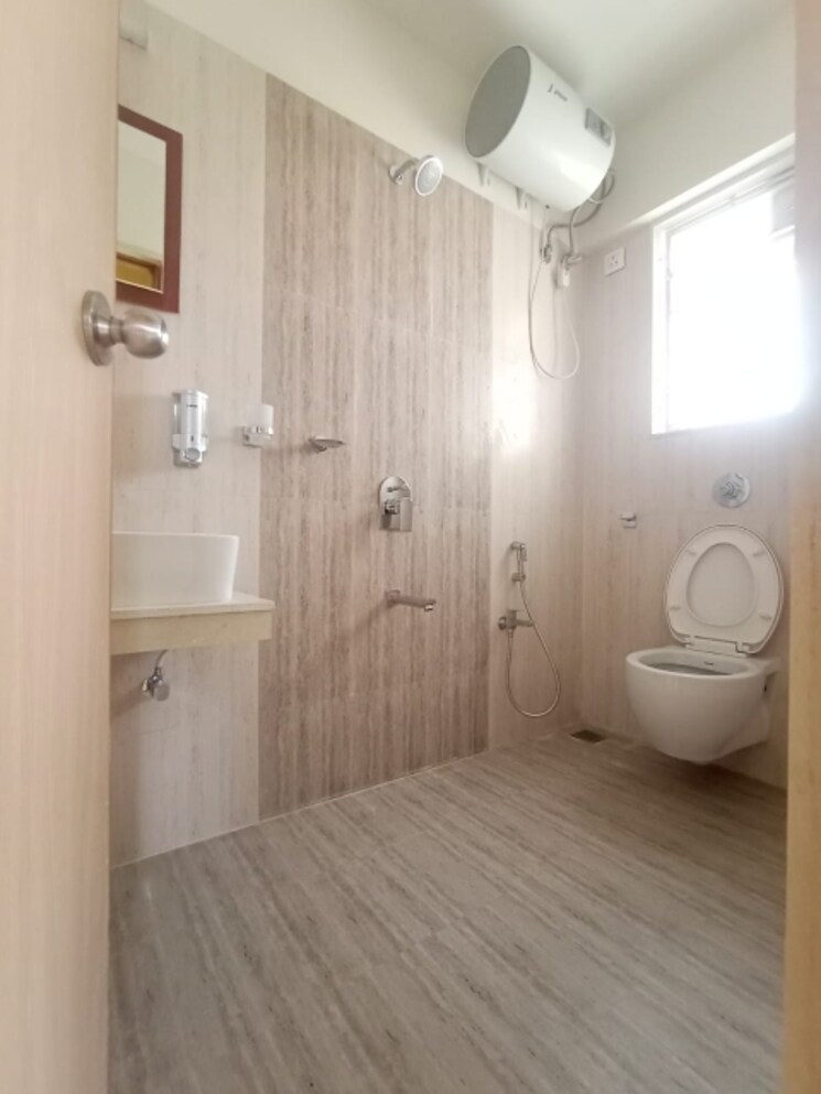 Bathroom, mandpeshwar-industrial-estate 1 Bedroom 420 Sq.Ft. Apartment In Borivali West Mumbai 8826820