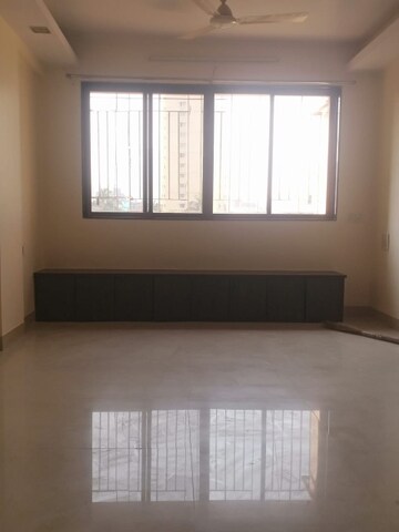 Room in 1 BHK Apartment at Mat Cornel Heights, Ic Colony – for Rent