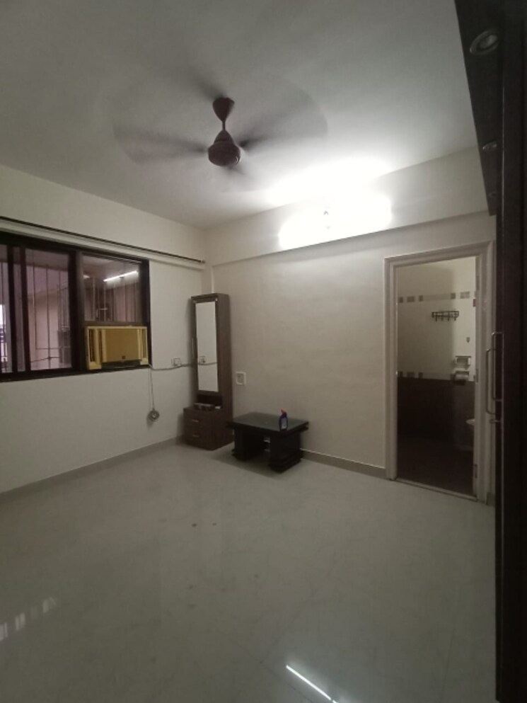 Room, rupali-chs 2 Bedroom 720 Sq.Ft. Apartment In Malad West Mumbai 8826842