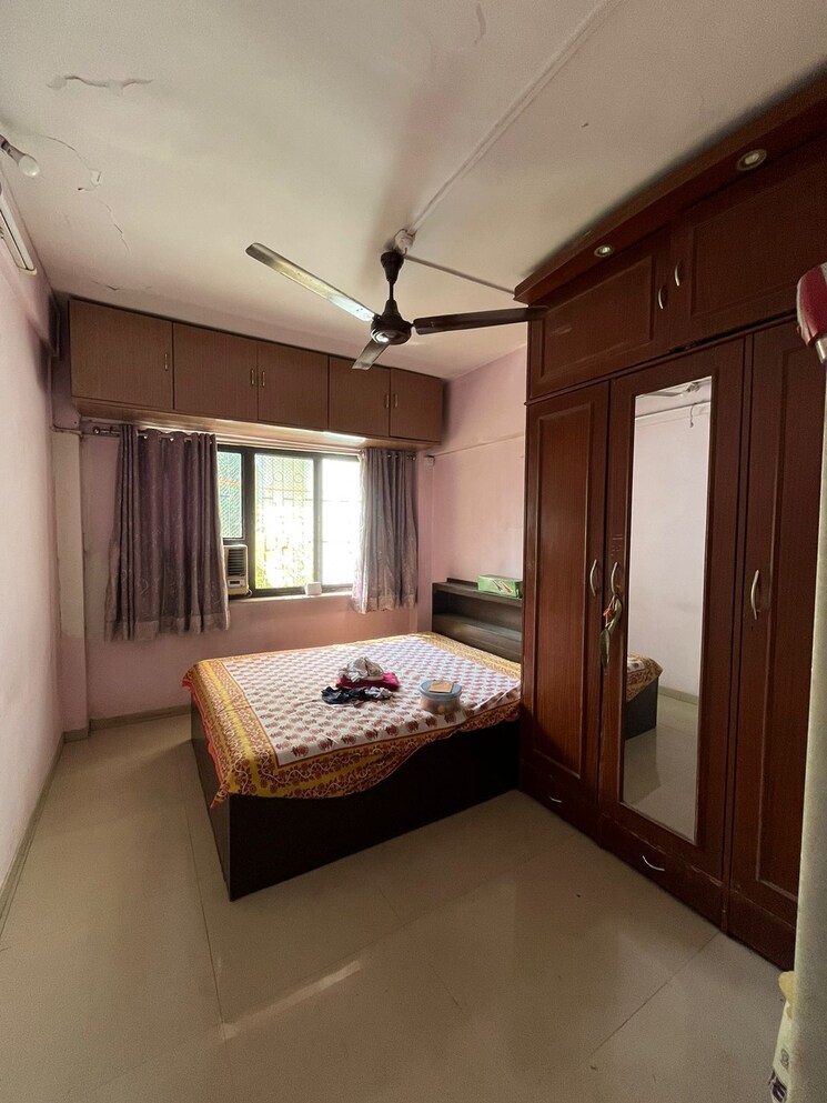 Bedroom, sai-baba-complex-goregaon 1 Bedroom 400 Sq.Ft. Apartment In Goregaon East Mumbai 8826669