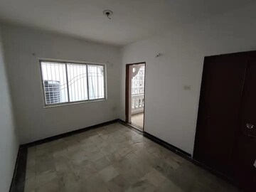 Master Bedroom in 3 BHK Villa at Palace Orchard CHS, Mohammadwadi – for Rent