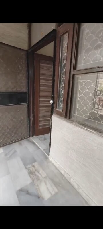 Balcony in 2 BHK Builder Floor at Lajpat Nagar ii – for Rent