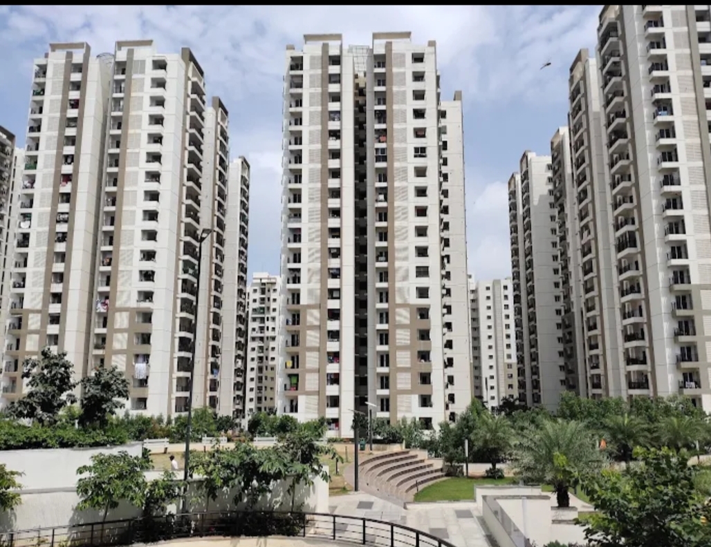 2 BHK Apartment For Rent in Cybercity Rainbow Vistas Rock Gardens