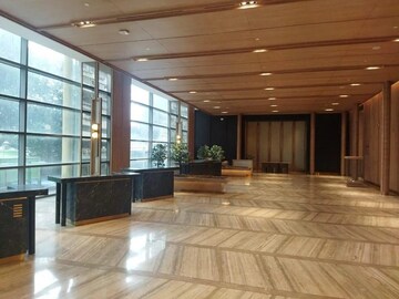 Room in  Office Space at One Lodha Place, Lower Parel – for Rent