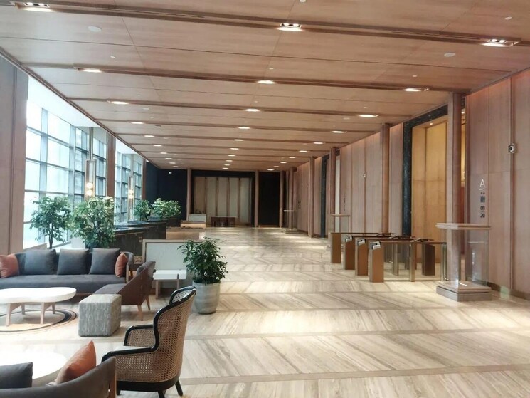  Parking, one-lodha-place Commercial Office Space 1500 Sq.Ft. In Lower Parel Mumbai 8826919