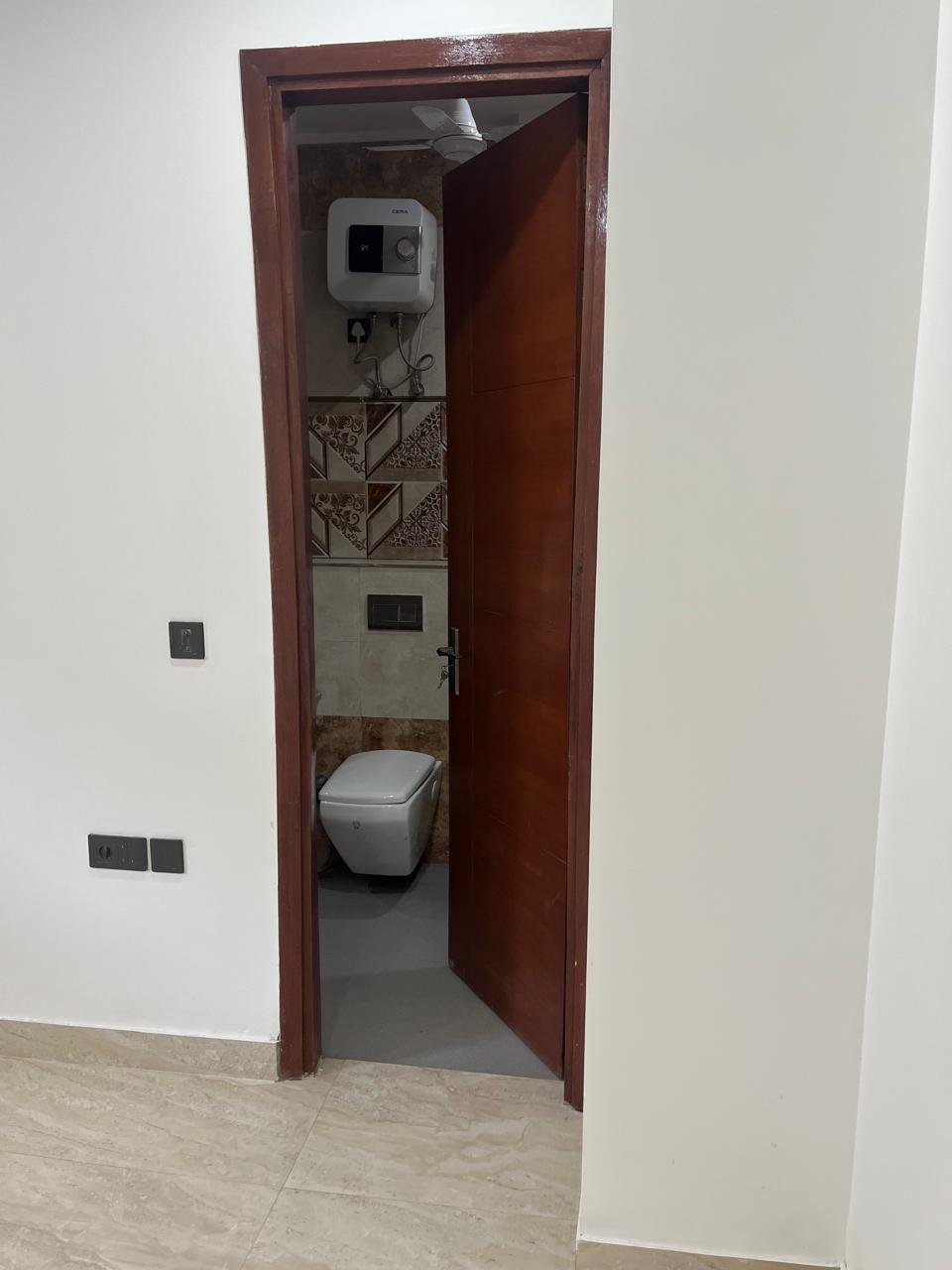 3 BHK + Study Room Builder Floor For Rent in BPTP Amstoria