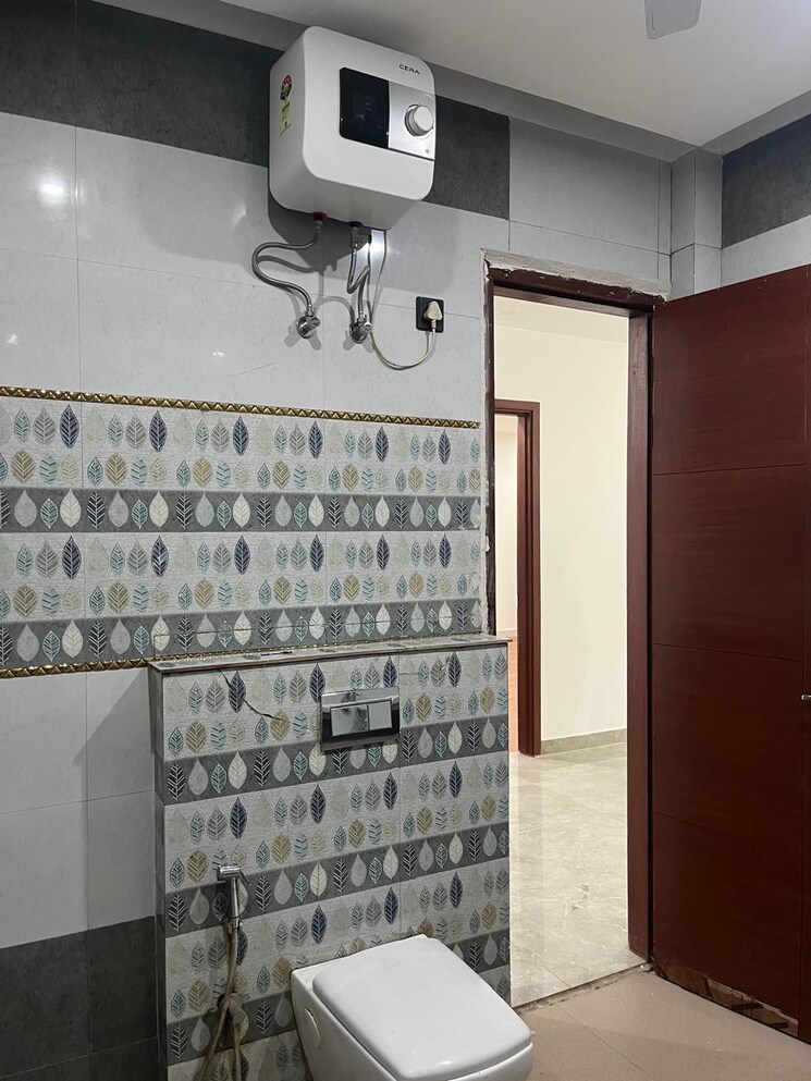 Master Plan, bptp-amstoria 3 Bedroom 2100 Sq.Ft. Builder Floor In Sector 102 Gurgaon 8826936