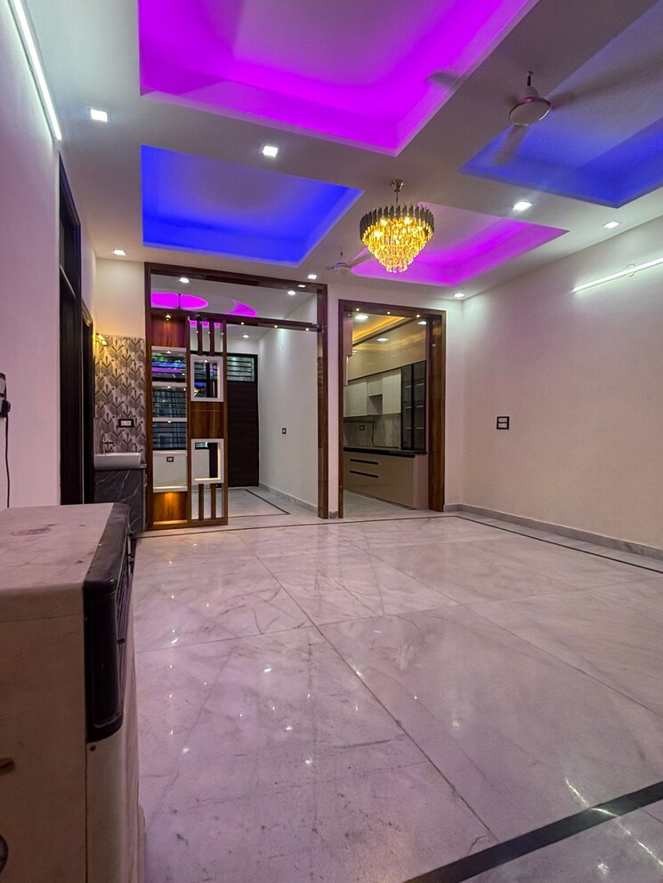 Room, vasundhara sector 1 3 Bedroom 1650 Sq.Ft. Builder Floor In Vasundhara Sector 1 Ghaziabad 8826952