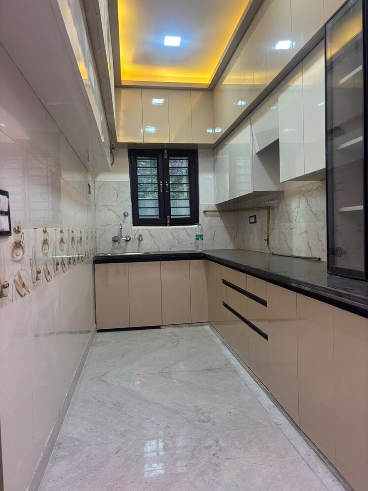 Kitchen, vasundhara sector 1 3 Bedroom 1650 Sq.Ft. Builder Floor In Vasundhara Sector 1 Ghaziabad 8826952