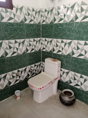 Bathroom in 1 BHK Builder Floor at Huda – for Rent