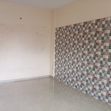 Room in 2 BHK Apartment at Pimple Gurav – for Rent