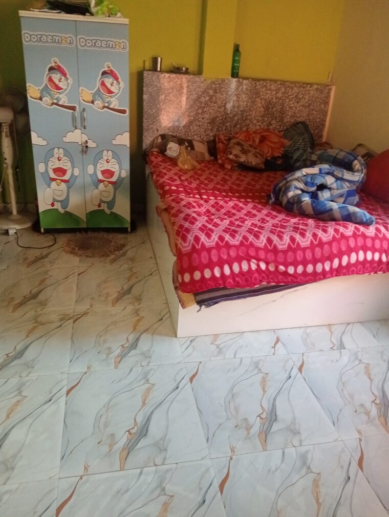 Bedroom, rajiv colony 4 Bedroom 100 Sq.Yd. Independent House In Rajiv Colony Faridabad 8826970