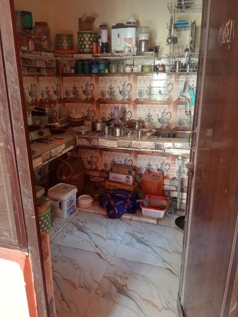 Balcony, rajiv colony 4 Bedroom 100 Sq.Yd. Independent House In Rajiv Colony Faridabad 8826970