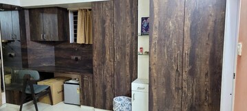 Cupboard in  Pg at Juhu – for Rent