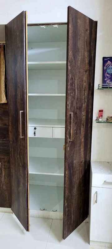 Furnished Amenities in  Pg at Juhu – for Rent