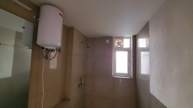 Bathroom, emaar-palm-gardens 5 Bedroom 3750 Sq.Ft. Penthouse In Sector 83 Gurgaon 8827000