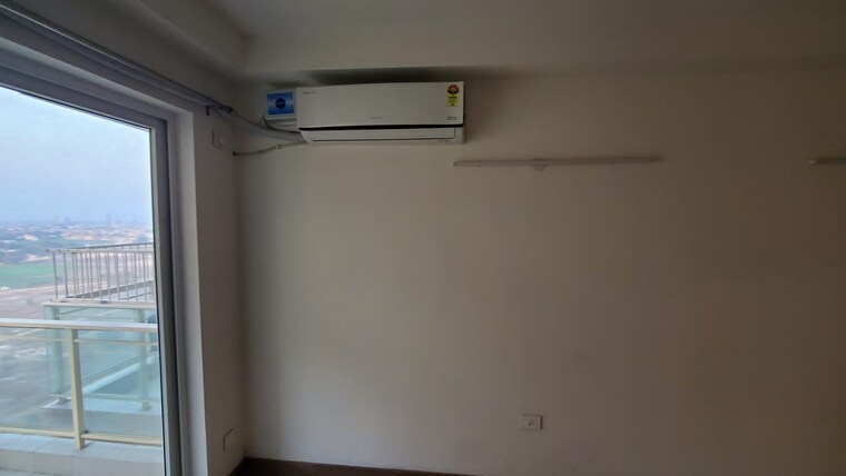 Room, emaar-palm-gardens 5 Bedroom 3750 Sq.Ft. Penthouse In Sector 83 Gurgaon 8827000