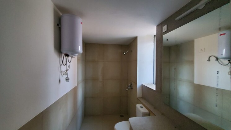 Bathroom, emaar-palm-gardens 5 Bedroom 3750 Sq.Ft. Penthouse In Sector 83 Gurgaon 8827000
