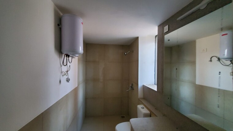 Bathroom, emaar-palm-gardens 5 Bedroom 3750 Sq.Ft. Penthouse In Sector 83 Gurgaon 8827000
