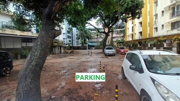 Parking in  Office Space at Ernakulam – for Rent