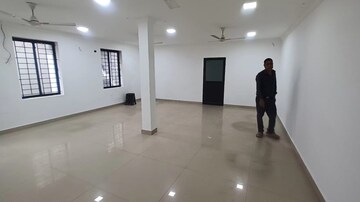 Room in  Office Space at Ernakulam South – for Rent
