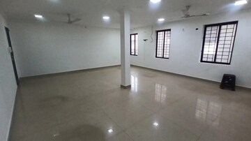 Room in  Office Space at Ernakulam South – for Rent