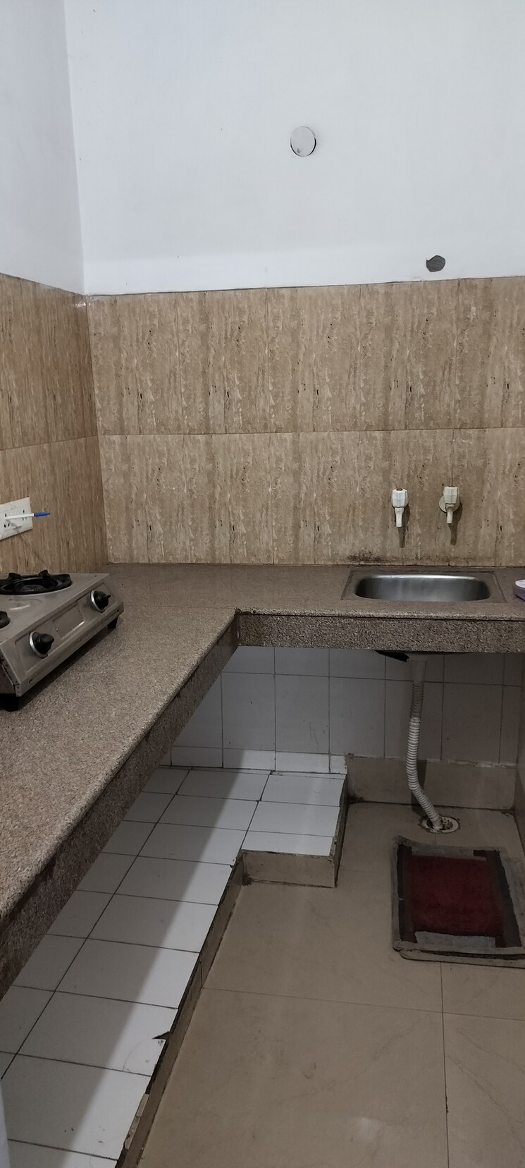 Bathroom, rwa-apartments-sector-51 1.5 Bedroom 650 Sq.Ft. Independent House In Sector 51 Noida 8827013