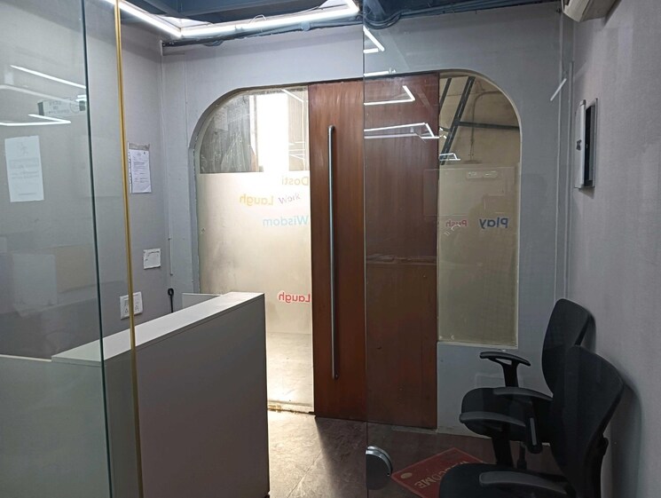 Bathroom, center-point-condominium Commercial Office Space 2700 Sq.Ft. In Lower Parel Mumbai 8827025
