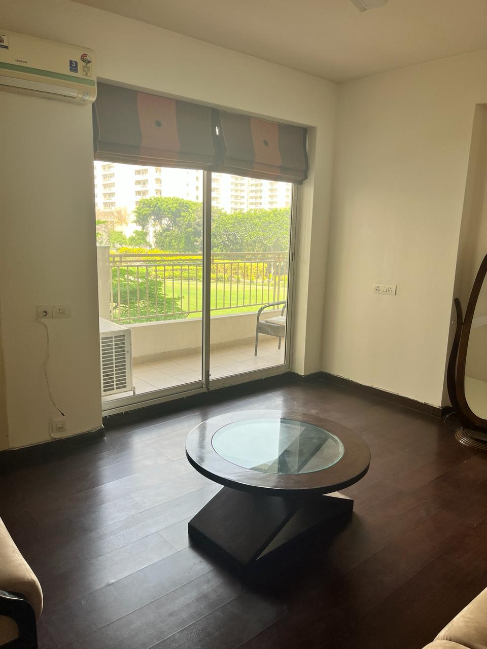 4 BHK + Servant Room Apartment For Rent in Bestech Park View Spa