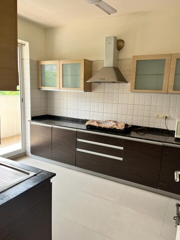 Kitchen in 4 BHK Apartment at Bestech Park View Spa, Sector 47 – for Rent