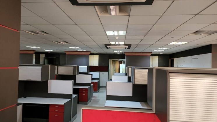 Team Area, lower parel Commercial Office Space 5000 Sq.Ft. In Lower Parel Mumbai 8827050