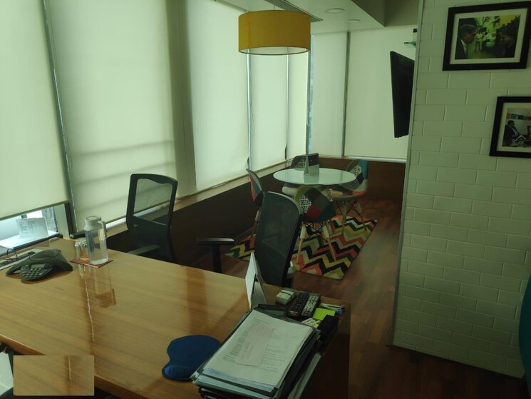 Team Area, kamla-trade-world Commercial Office Space 10500 Sq.Ft. In Lower Parel Mumbai 8827089