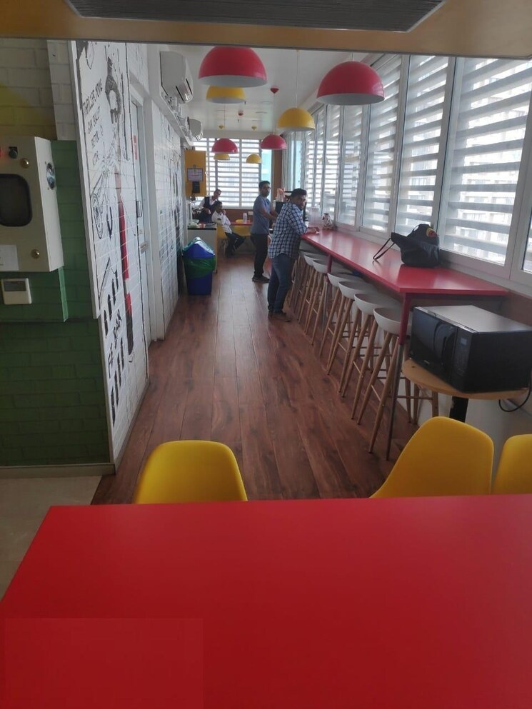 Balcony, kamla-trade-world Commercial Office Space 10500 Sq.Ft. In Lower Parel Mumbai 8827089