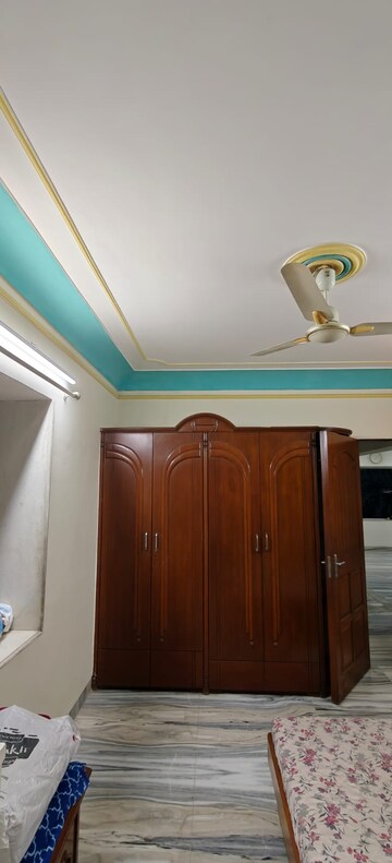 Furnished Amenities in 2 BHK Apartment at Sarnath Apartment Malad East, Malad East – for Rent