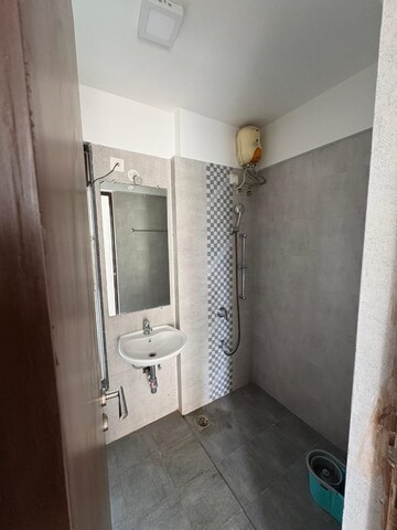 Bathroom in 3 BHK Apartment at The Wadhwa Platina, Kolshet Road – for Rent
